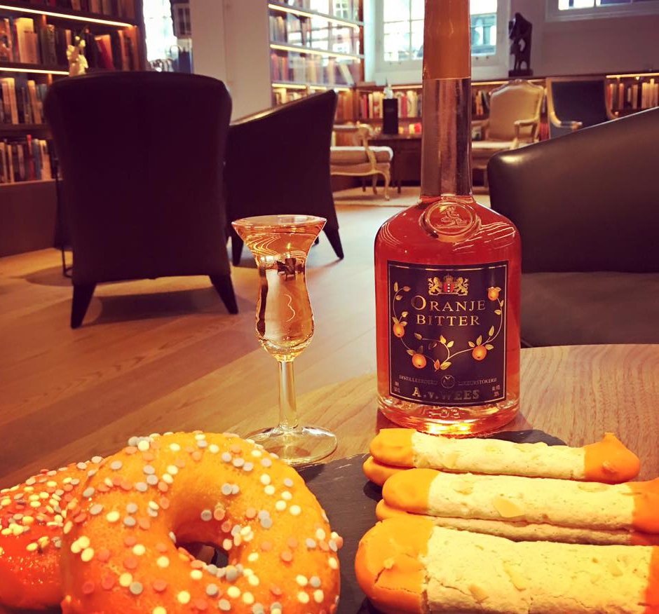 LaFourchette Trouver des clients : une solution, l’apéritif italien  - Library Bar