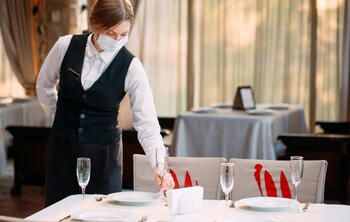 Les restaurants restent ouverts partout en Suisse.
