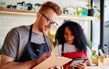 restaurant business plan people working