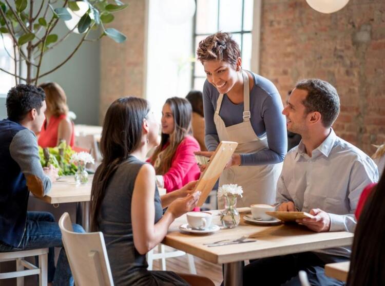 Reaoertura restaurantes