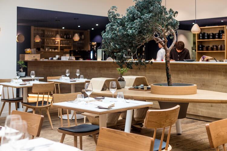 Restaurant opening
