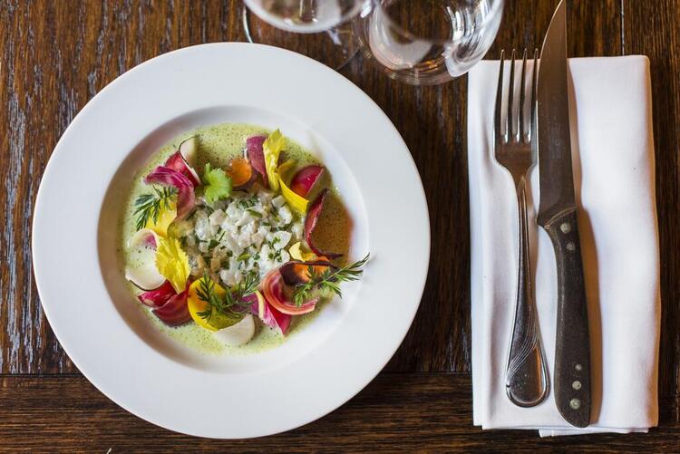 plat de saison dans un restaurant		