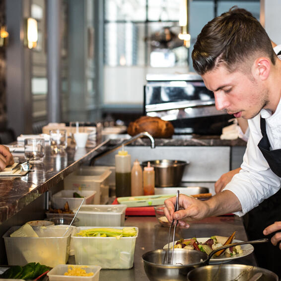 ElTenedor - Atraer clientes con cocina abierta restaurantes